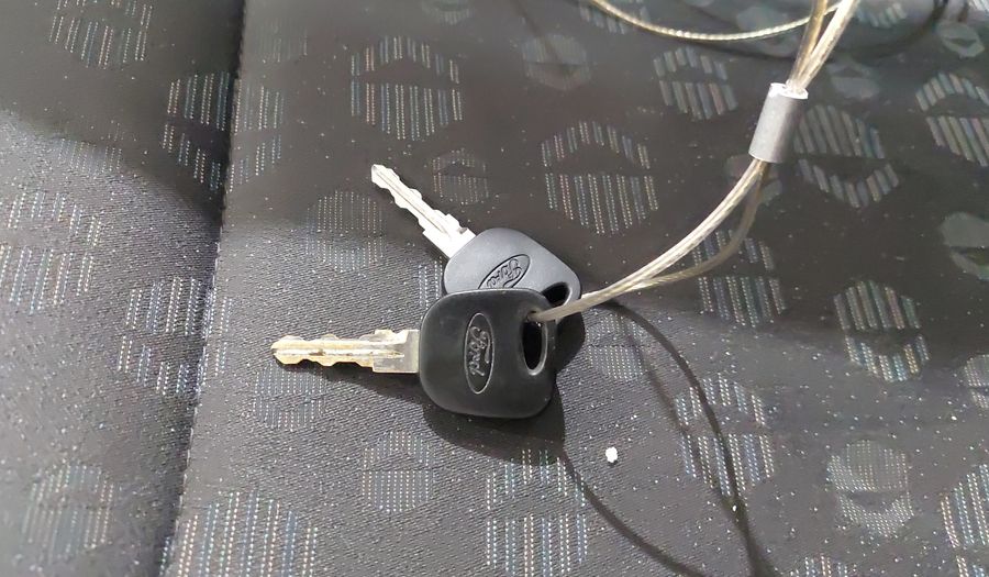 Ford Fiesta 1.0 8V FLEX MT Hatchback 2014