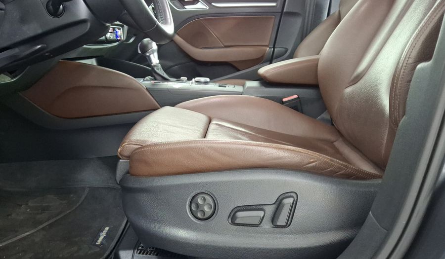 Audi A3 1.8 TFSI ATTRACTION S TRONIC Sedan 2016