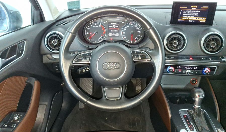Audi A3 1.8 TFSI ATTRACTION S TRONIC Sedan 2016