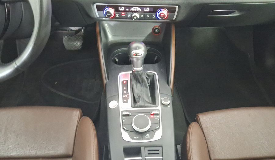 Audi A3 1.8 TFSI ATTRACTION S TRONIC Sedan 2016
