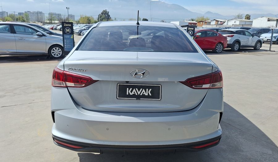 Hyundai Accent 1.4 VALUE Sedan 2021