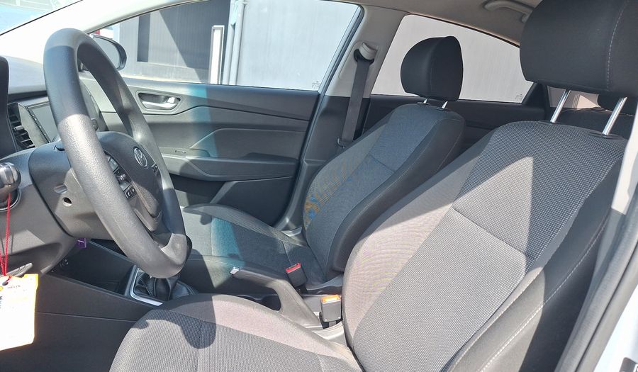 Hyundai Accent 1.4 VALUE Sedan 2021