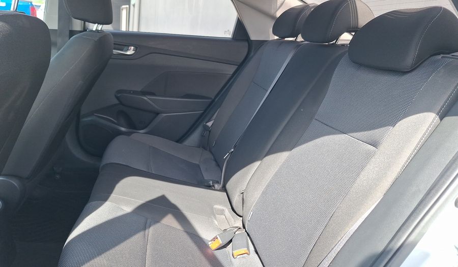Hyundai Accent 1.4 VALUE Sedan 2021