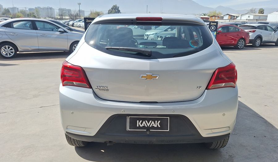 Chevrolet Onix 1.4 LT Hatchback 2020