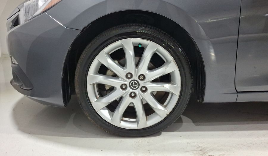 Mazda 3 2.5 SEDÁN S TA Sedan 2016