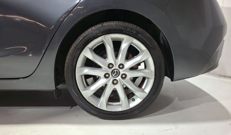 Mazda 3 2.5 SEDÁN S TA Sedan 2016