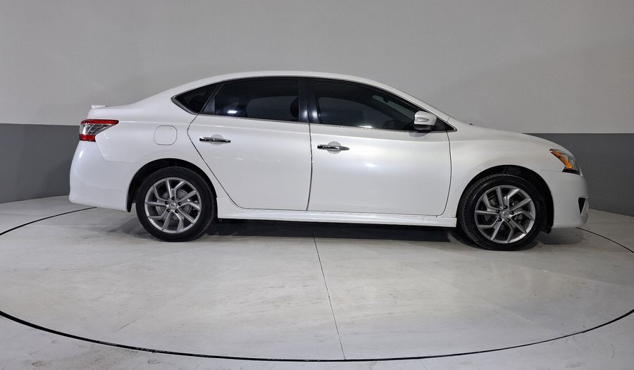 Nissan Sentra 1.8 SR NAVI CVT Sedan 2015