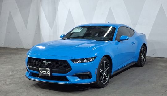 Ford • Mustang