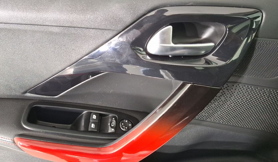Peugeot 208 1.6 GT NAV MT Hatchback 2014