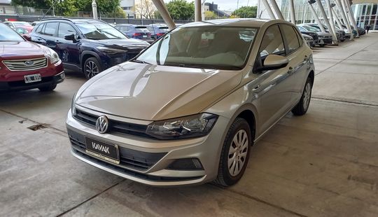 Volkswagen • Polo