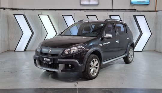 Renault • Sandero Stepway