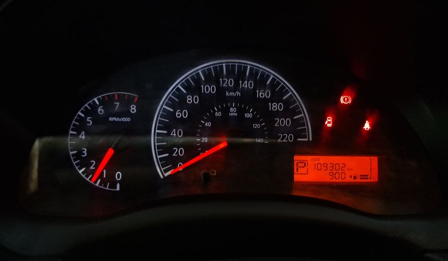 Nissan Versa 1.6 SENSE AUTO Sedan 2016