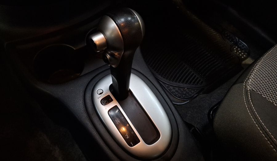 Nissan Versa 1.6 SENSE AUTO Sedan 2016