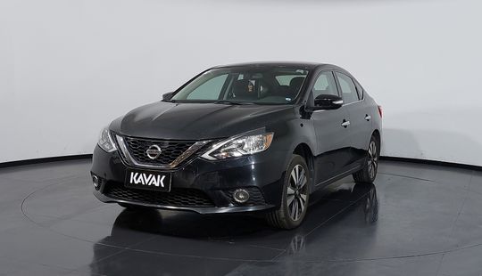 Nissan • Sentra