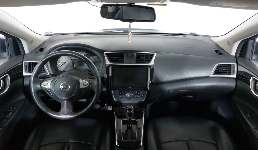 Nissan Sentra 2.0 SV CVT Sedan 2018
