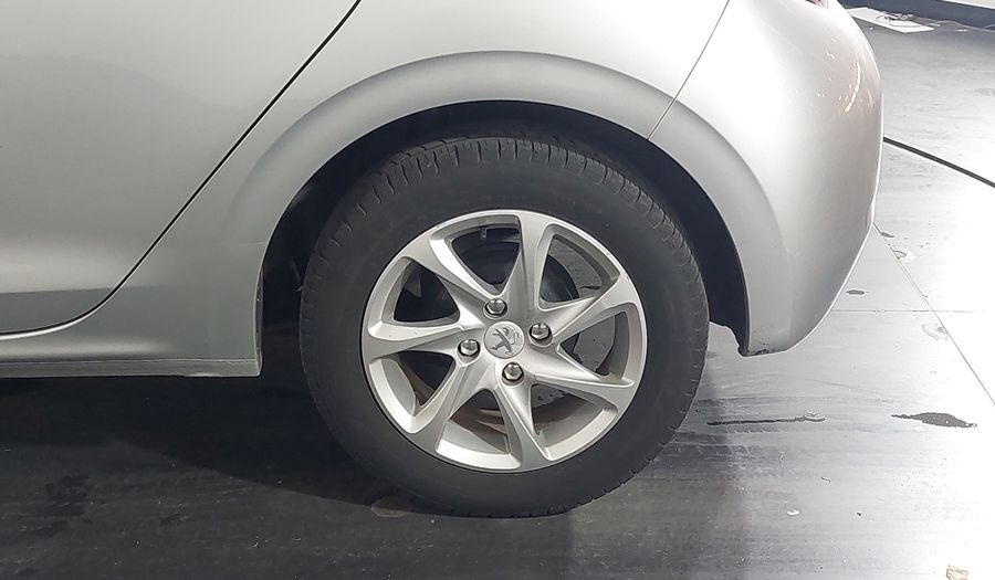 Peugeot 208 1.5 8V FLEX ALLURE Hatchback 2014