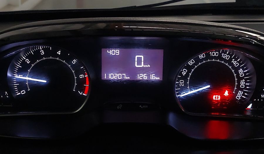 Peugeot 208 1.5 8V FLEX ALLURE Hatchback 2014
