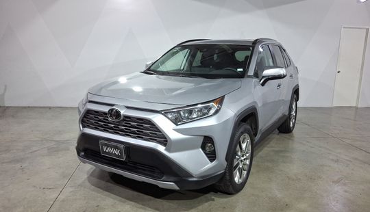 Toyota • RAV4