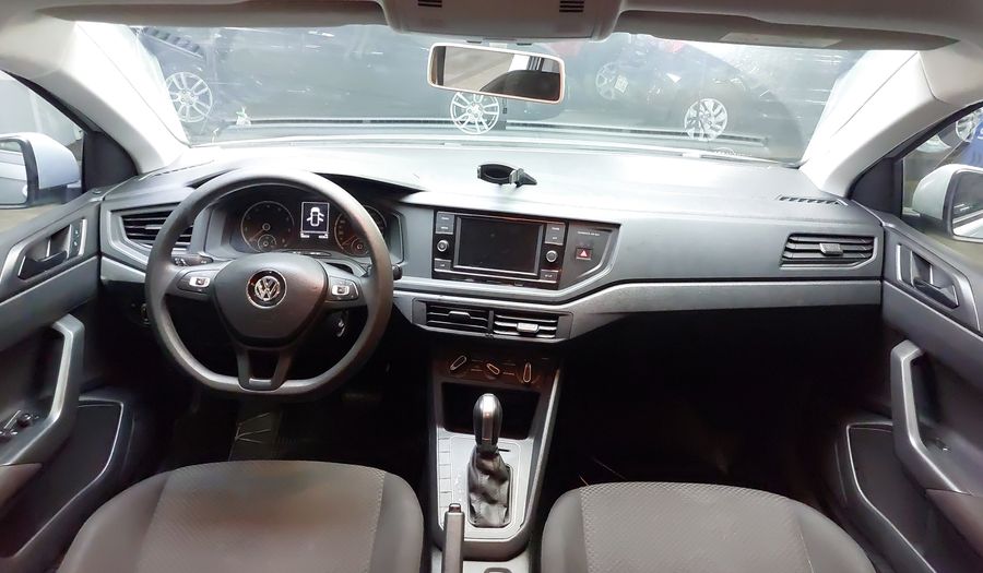 Volkswagen Polo 1.6 AT Hatchback 2020