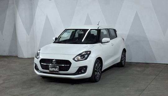 Suzuki • Swift