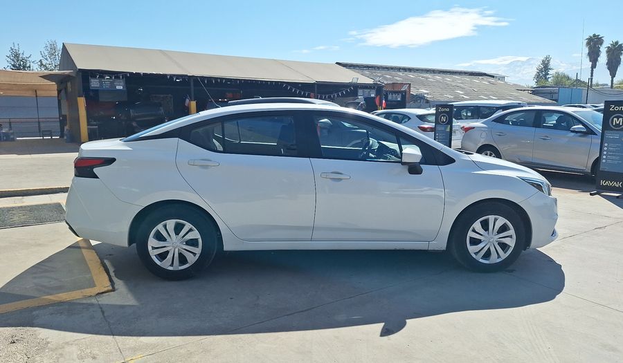 Nissan Versa 1.6 SENSE CVT Sedan 2021