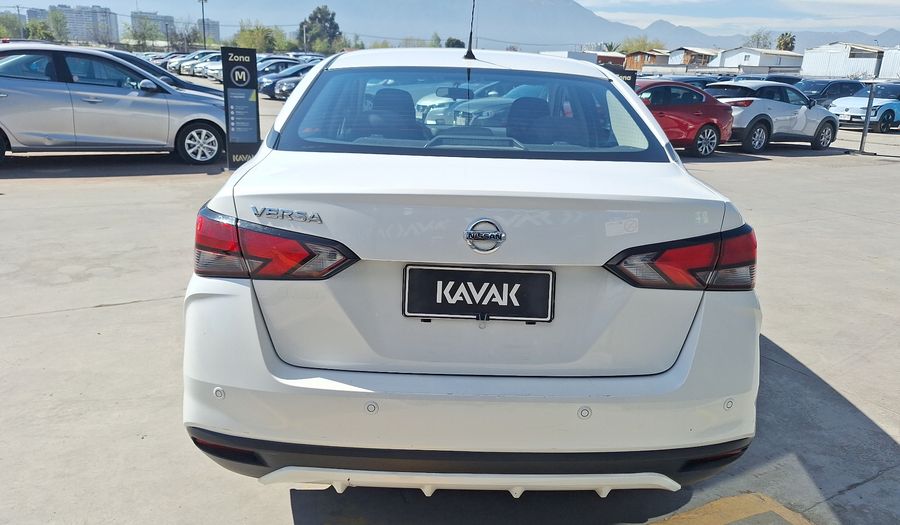 Nissan Versa 1.6 SENSE CVT Sedan 2021