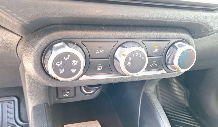 Nissan Versa 1.6 SENSE CVT Sedan 2021