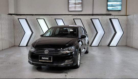 Volkswagen • Polo