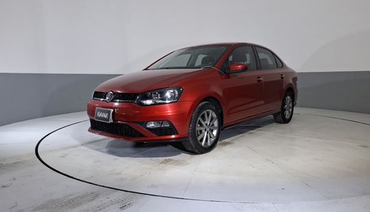 Volkswagen • Vento