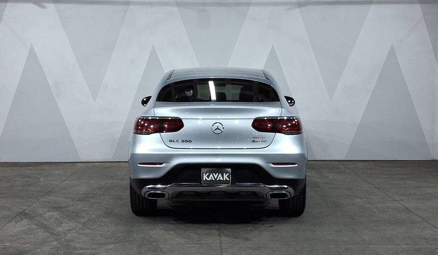 Mercedes Benz Clase Glc 2.0 GLC 300 COUPE 4MATIC AUTO 4WD Suv 2021