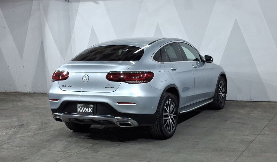 Mercedes Benz Clase Glc 2.0 GLC 300 COUPE 4MATIC AUTO 4WD Suv 2021