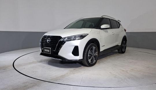 Nissan • Kicks Play