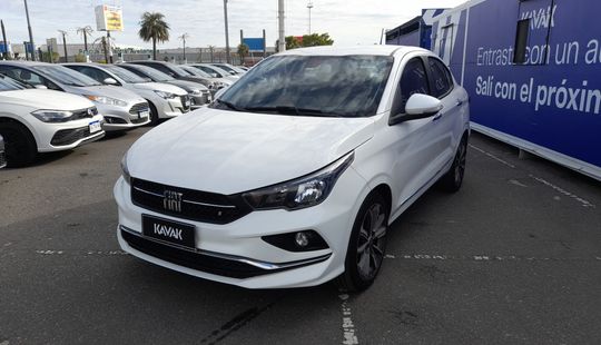 Fiat • Cronos