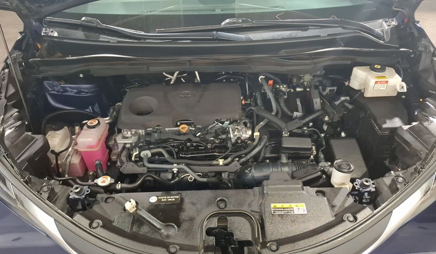 Toyota Sienna 2.5 HEV XLE PIEL AUTO Minivan 2022