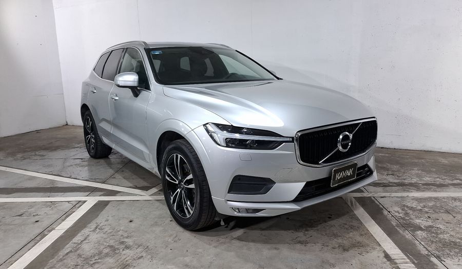 Volvo Xc60 2.0 T5 MOMENTUM AUTO AWD Suv 2021