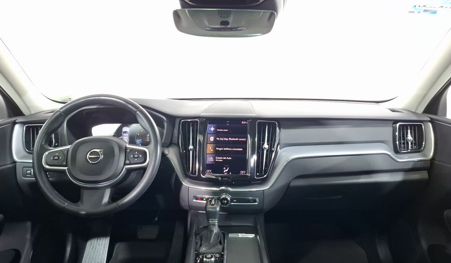Volvo Xc60 2.0 T5 MOMENTUM AUTO AWD Suv 2021