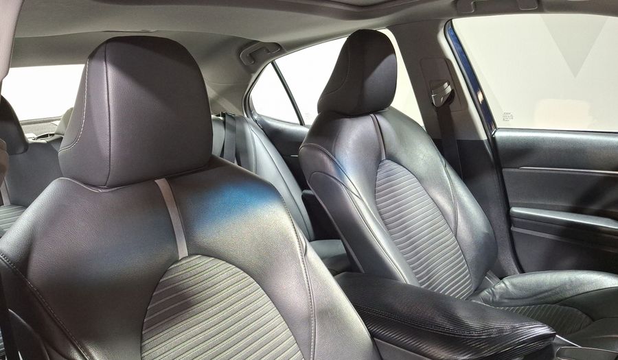 Toyota Camry 2.5 SE AUTO Sedan 2018