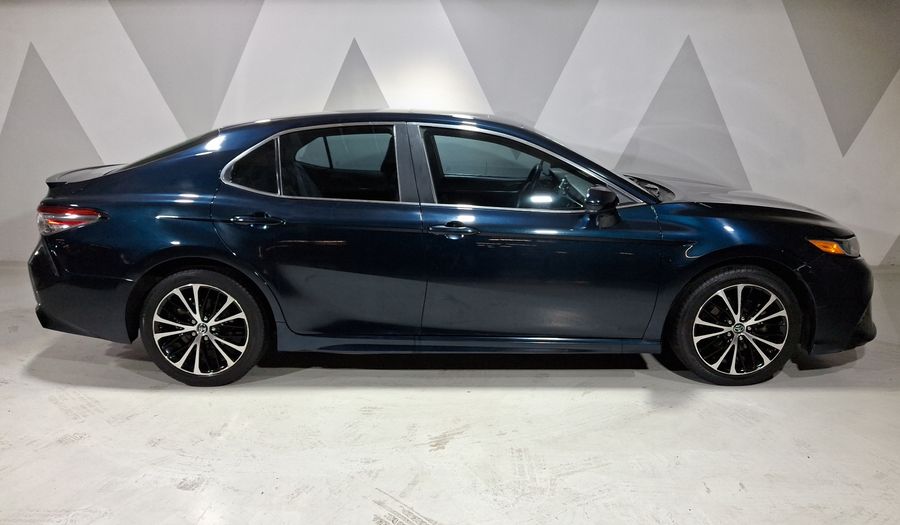 Toyota Camry 2.5 SE AUTO Sedan 2018