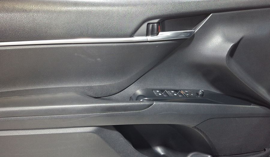Toyota Camry 2.5 SE AUTO Sedan 2018