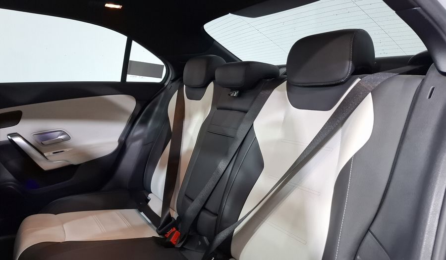Mercedes Benz Clase A 1.3 200 PROGRESSIVE DCT Sedan 2020