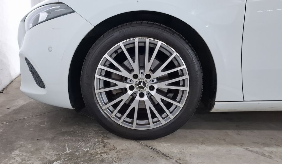 Mercedes Benz Clase A 1.3 200 PROGRESSIVE DCT Sedan 2020