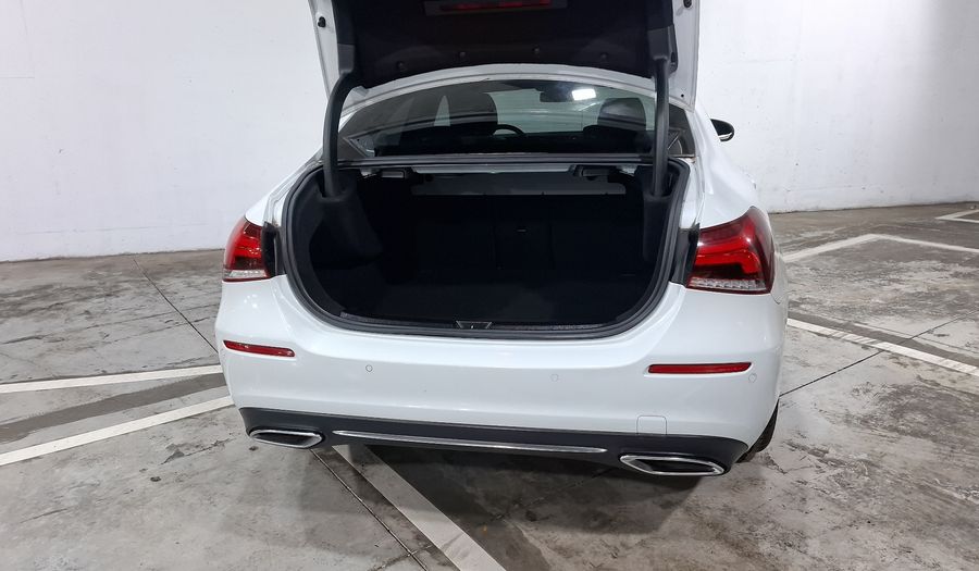 Mercedes Benz Clase A 1.3 200 PROGRESSIVE DCT Sedan 2020