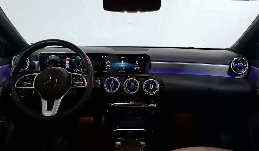 Mercedes Benz Clase A 1.3 200 PROGRESSIVE DCT Sedan 2020