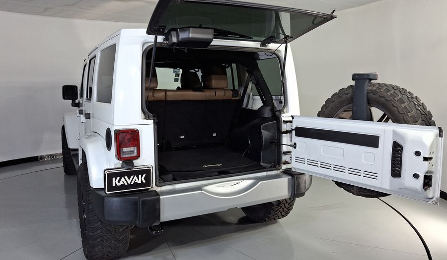 Jeep Wrangler 3.6 UNLIMITED SAHARA 4WD AUTO Suv 2014