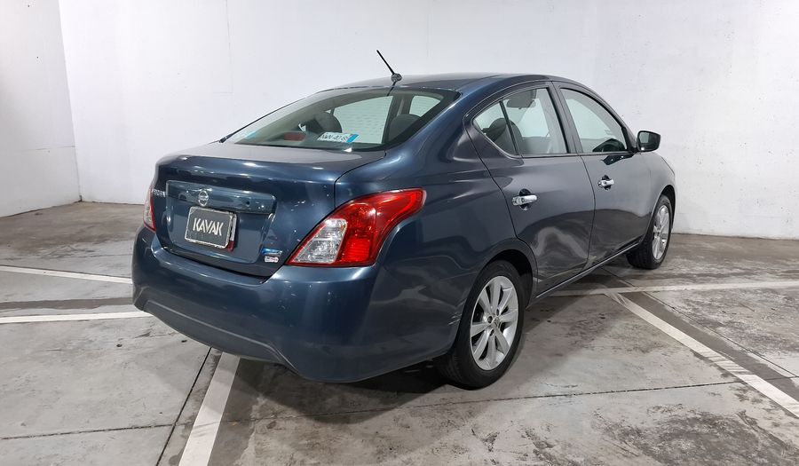Nissan Versa 1.6 ADVANCE TA AC Sedan 2015