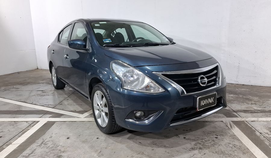 Nissan Versa 1.6 ADVANCE TA AC Sedan 2015