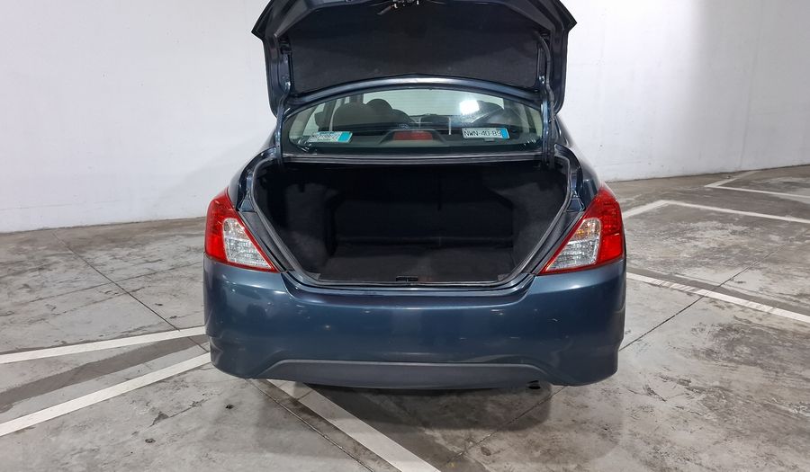 Nissan Versa 1.6 ADVANCE TA AC Sedan 2015
