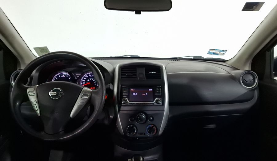 Nissan Versa 1.6 ADVANCE TA AC Sedan 2015