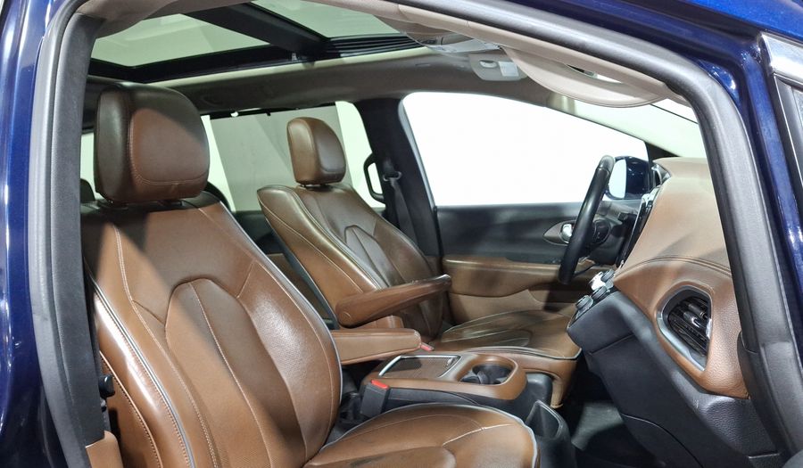 Chrysler Pacifica 3.6 LIMITED PLATINUM AUTO Minivan 2018