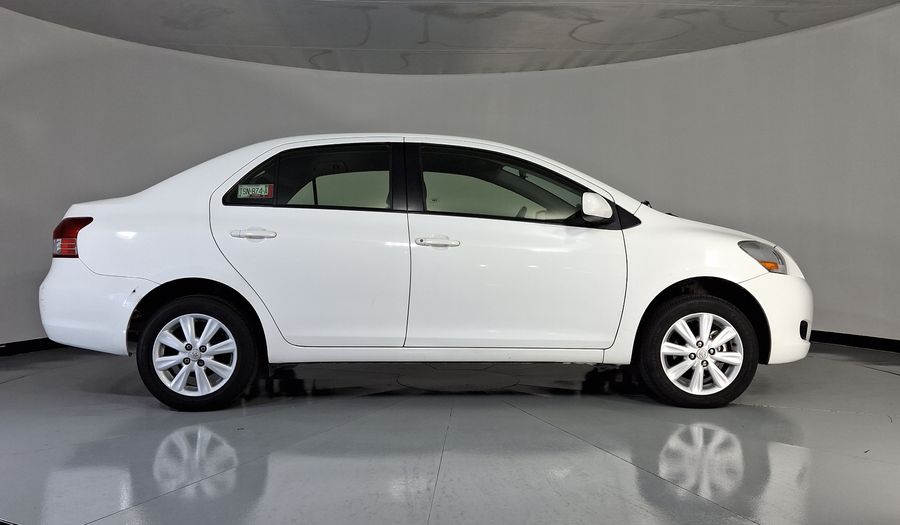 Toyota Yaris 1.5 SEDAN PREMIUM MT Sedan 2016